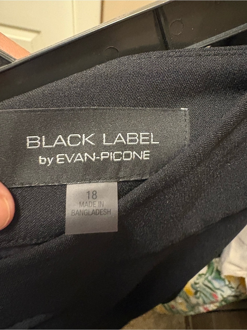 Evan Picone Black Pencil Skirt with Front Slit - Picture 4 of 4